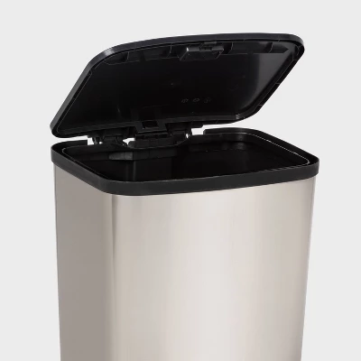 46L Plastic Step Trash Can – Brightroom™ 4 46L Plastic Step Trash Can – Brightroom™ - Image 2